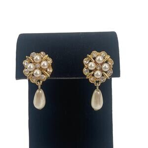 Gold drop pearl earrings